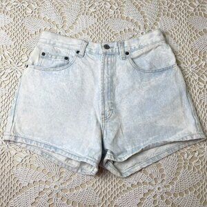 Vintage 1990s Calvin Klein USA Women's 10 Light Wash High Waist Denim Shorts